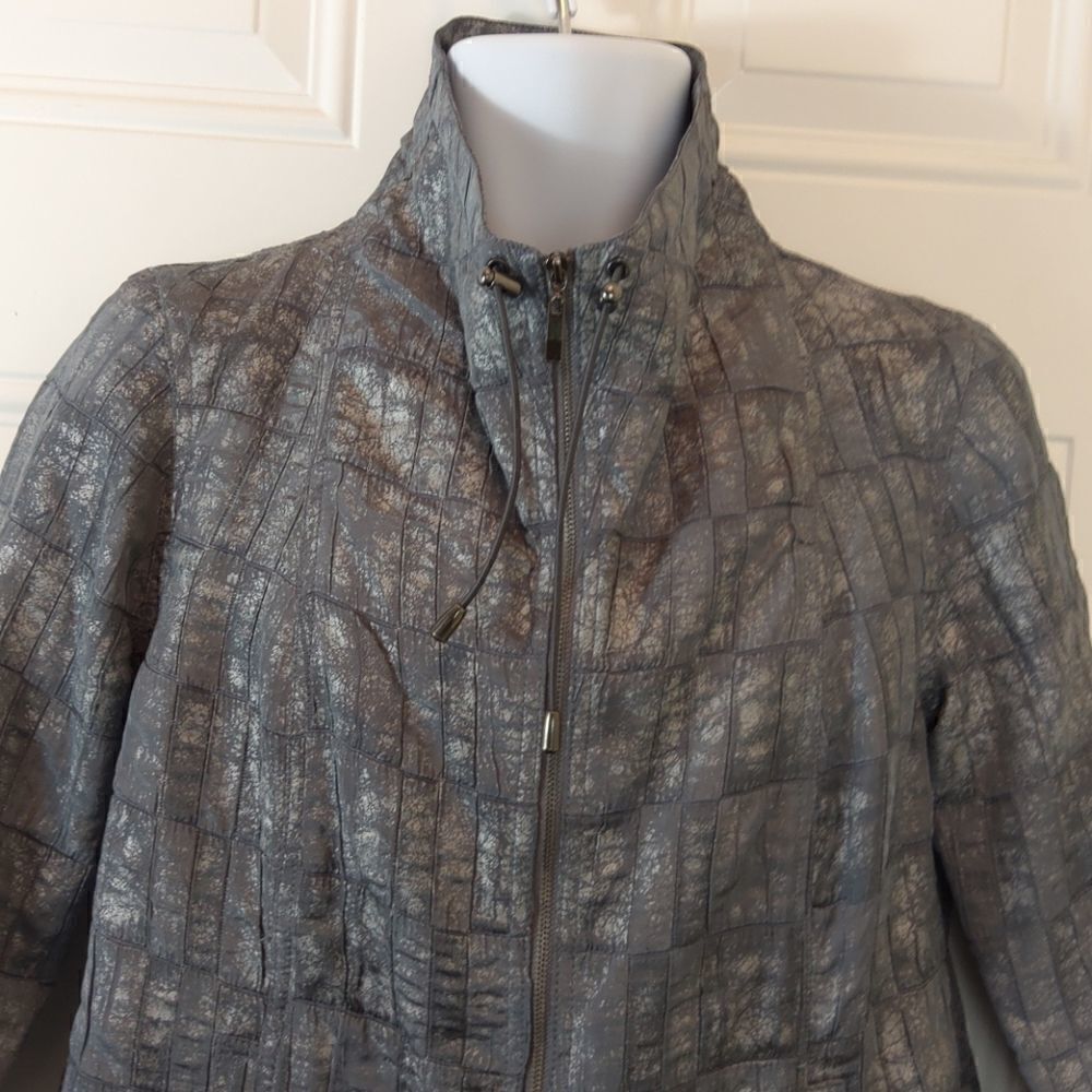 Ruby Rd. Gray 3/4 sleeve zip front jacket - Picture 2 of 12